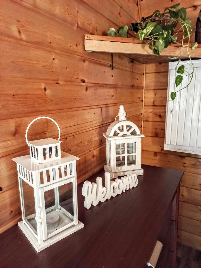 The Woodhouse Vendeghaz Apartment *